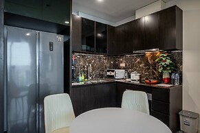 Lumiere Riverside Luxury Apartment