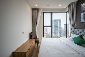 Lumiere Riverside Luxury Apartment