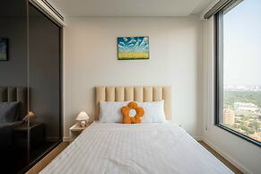 Lumiere Riverside Luxury Apartment