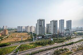 Lumiere Riverside Luxury Apartment