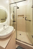 George Residence Osapa