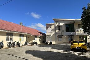 OYO 93744 Guest House Akbarrinna