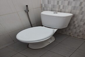 OYO 93745 Penginapan Naya Rita