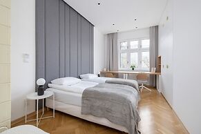 Słowackiego Elegant Apartment by Renters