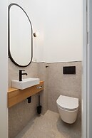 Słowackiego Elegant Apartment by Renters