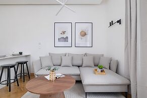 Słowackiego Elegant Apartment by Renters