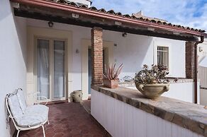 Casa Florus by Wonderful Italy