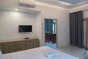 OYO 93748 Tungku Klui Hotel