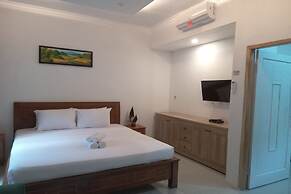 OYO 93748 Tungku Klui Hotel