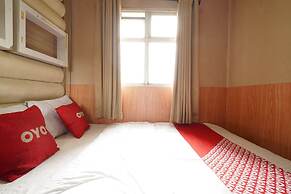 OYO 93746 The Metro Suites Apartment By Yusuf