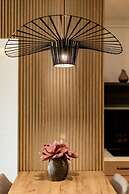 Nest Inn Mirror Apartment