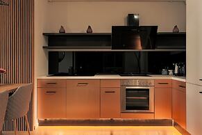 Nest Inn Mirror Apartment