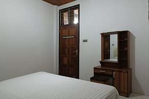 OYO 93706 Penginapan Syariah Hj. Kenan