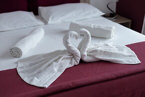 Palermonamour Art Gallery Suite