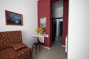 Palermonamour Art Gallery Suite