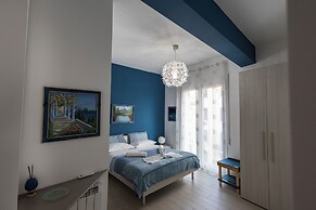 Palermonamour Art Gallery Suite