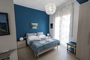 Palermonamour Art Gallery Suite