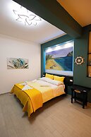 Palermonamour Art Gallery Suite