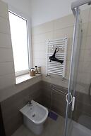 Palermonamour Art Gallery Suite