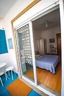 Surf Vibe Guest House