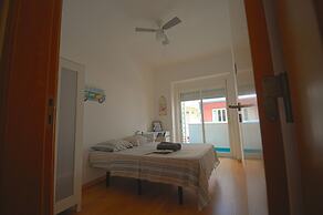 Surf Vibe Guest House