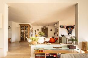 Caesarea Sea-Side Retreat by Sea N' Rent