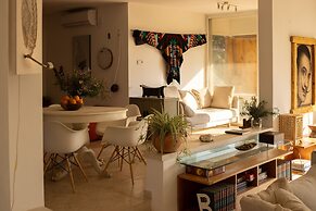 Caesarea Sea-Side Retreat by Sea N' Rent