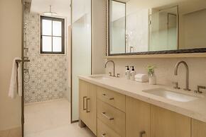 Four Seasons Resort And Residences Cabo San Lucas At Cabo Del Sol