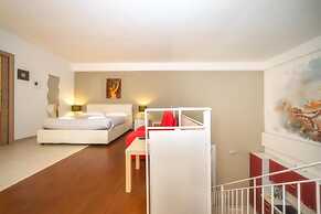 Il Cortile delle Esperidi