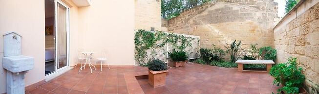 Il Cortile delle Esperidi