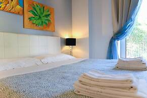 Il Cortile delle Esperidi