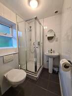 Snowdonia Mountain Lodge