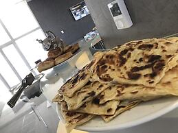 Hotel Vendome Khaled