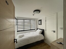 The Barrington Hotel