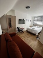 The Barrington Hotel