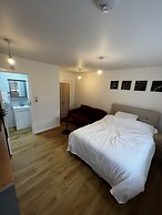 The Barrington Hotel