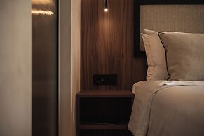 Copal Simple Staying