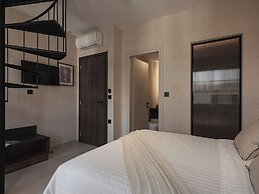 Copal Simple Staying