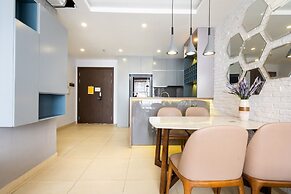 Henry Home - RiverGate Residence