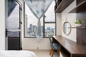 Henry Home - RiverGate Residence