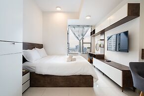 Henry Home - RiverGate Residence