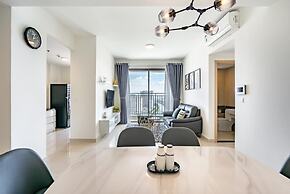 Henry Home - RiverGate Residence