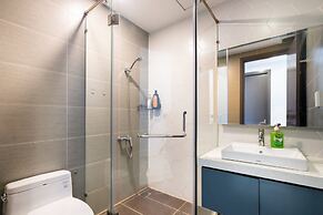 Henry Home - RiverGate Residence