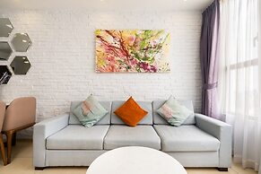 Henry Home - RiverGate Residence