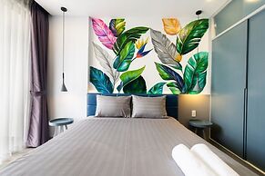 Henry Home - RiverGate Residence