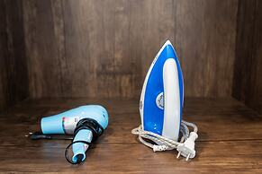 Henry Home - RiverGate Residence