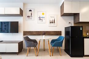 Henry Home - RiverGate Residence