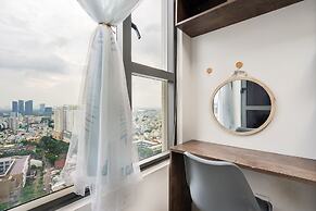 Henry Home - RiverGate Residence