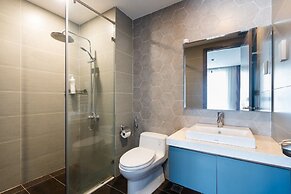 Henry Home - RiverGate Residence