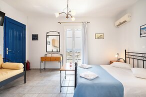 Agnadi Blue Apartments